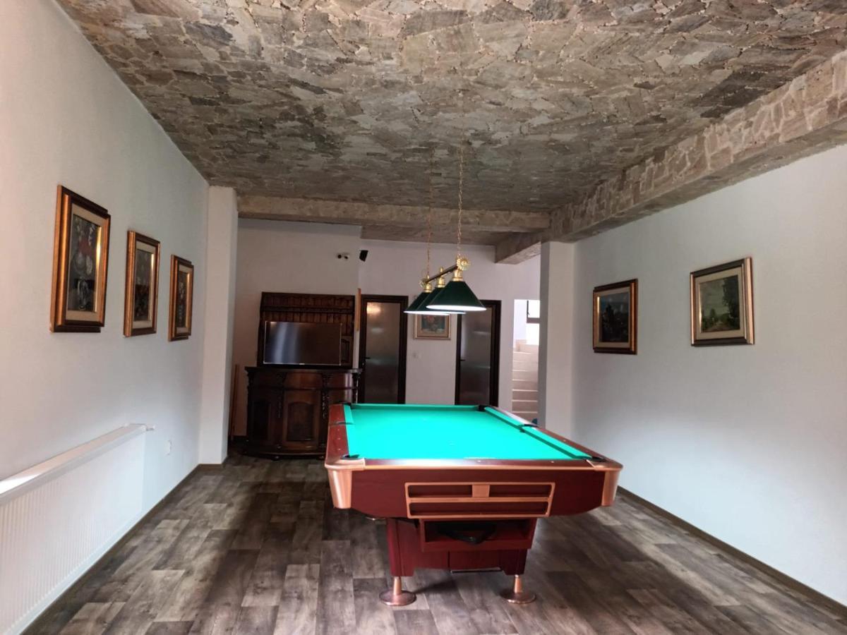 Pension Onelia Gîrda de Sus Extérieur photo